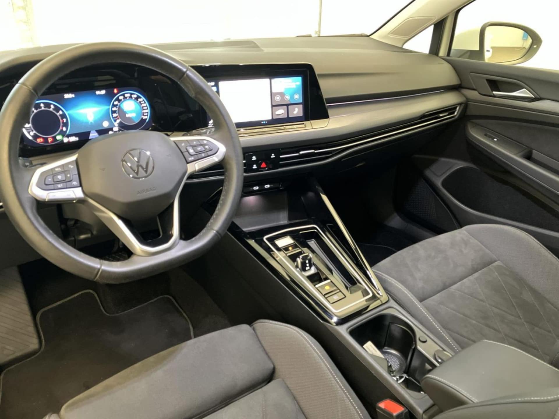 Volkswagen Golf Style