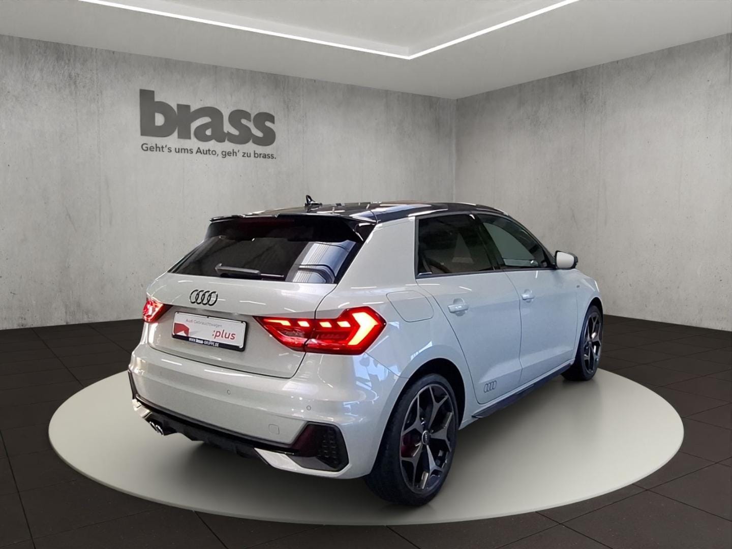 Bild über Audi A1 Sportback S line 40 TFSI S tronic - für weitere Informationen kontaktieren Sie den Audi Partner