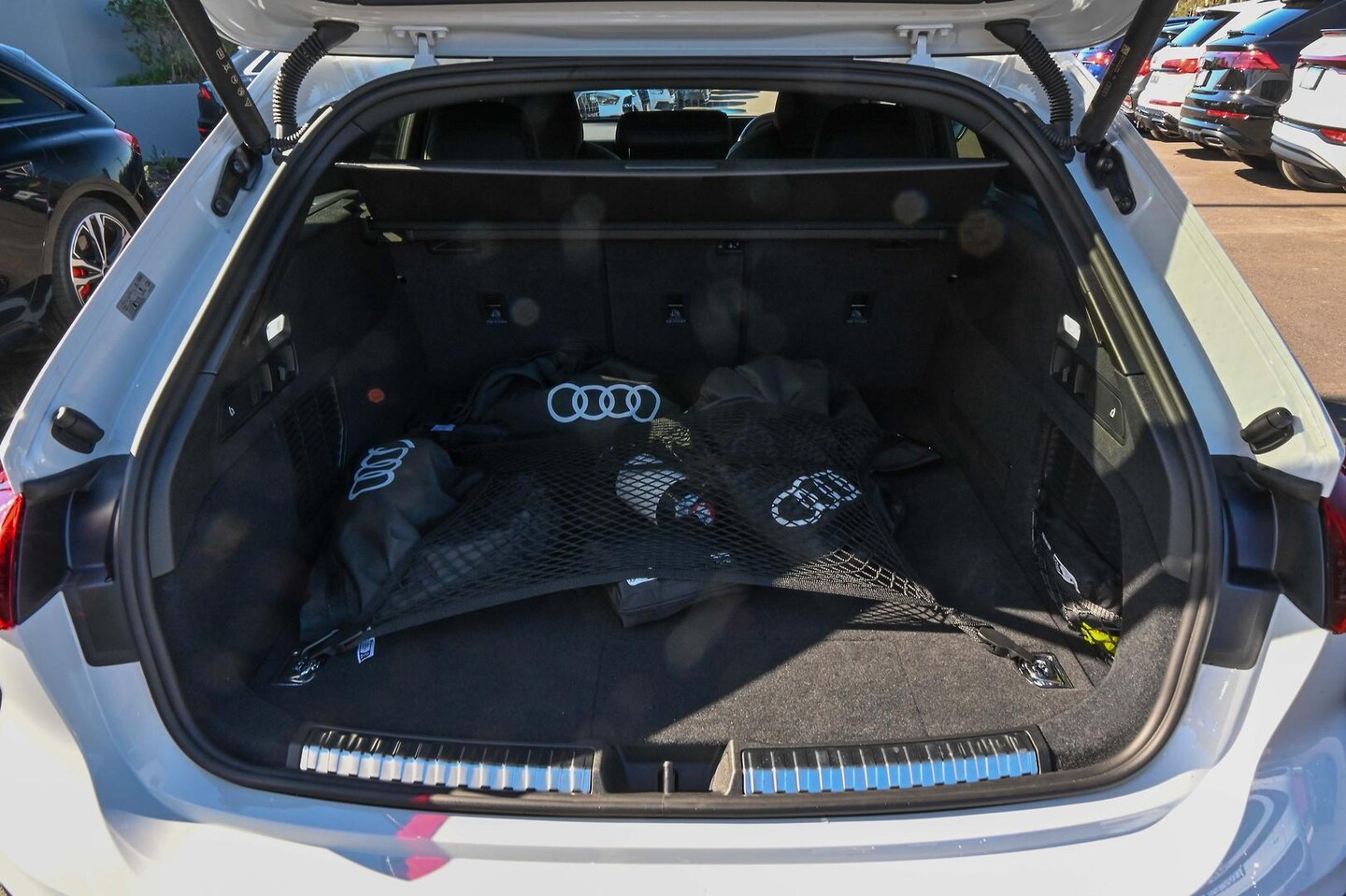 Image about Audi A5 Avant TFSI e e-hybrid quattro 270 kW S tronic