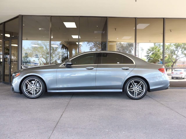 2019 Mercedes-Benz E 300