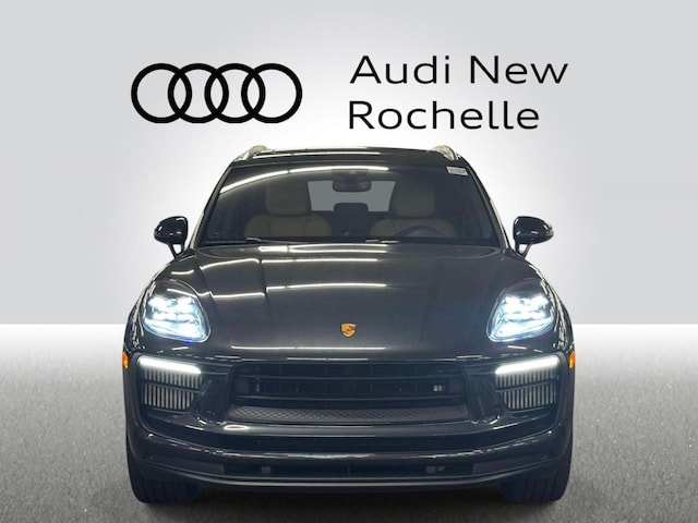 2022 Porsche Macan