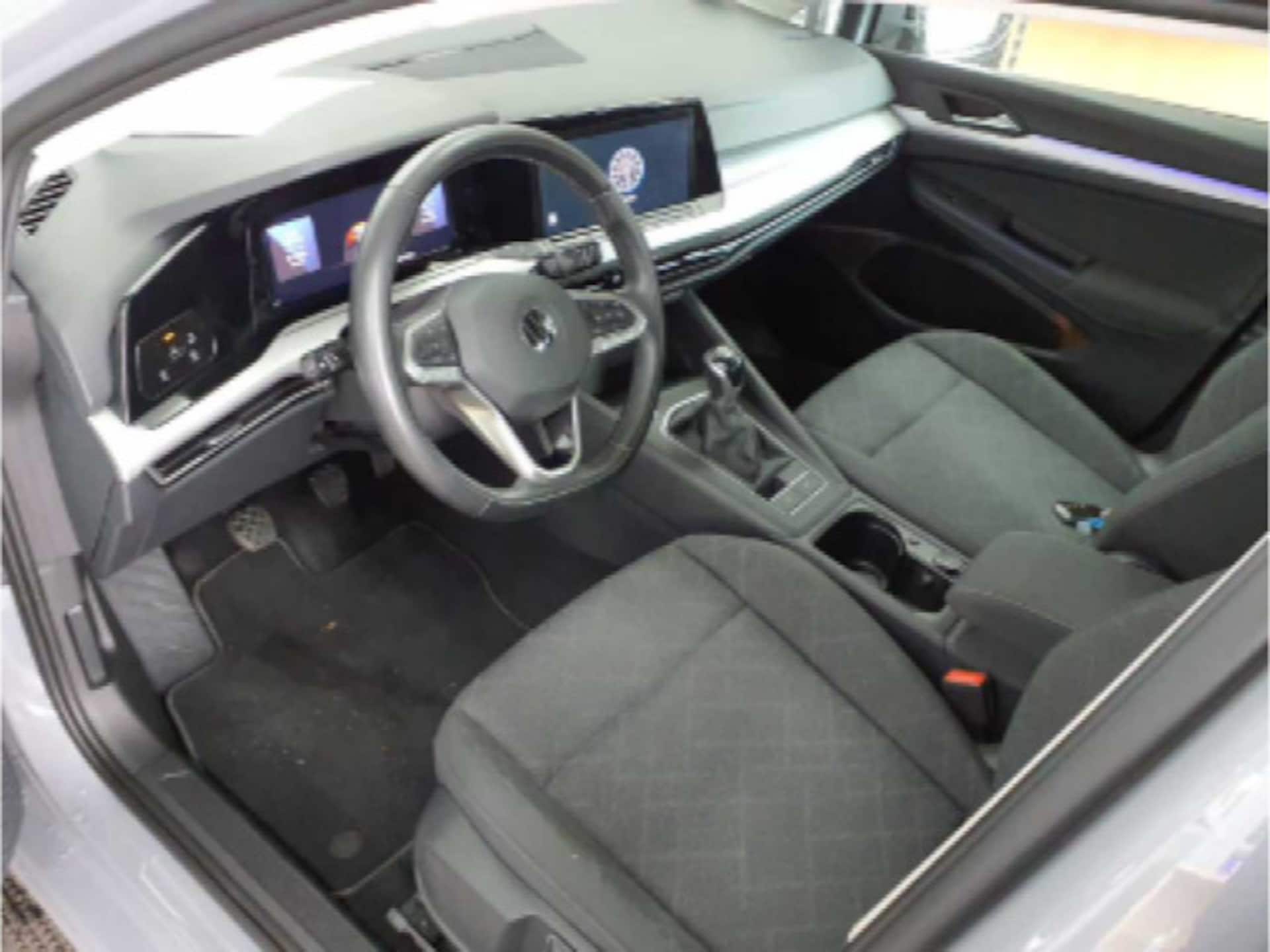 Volkswagen Golf Variant Life