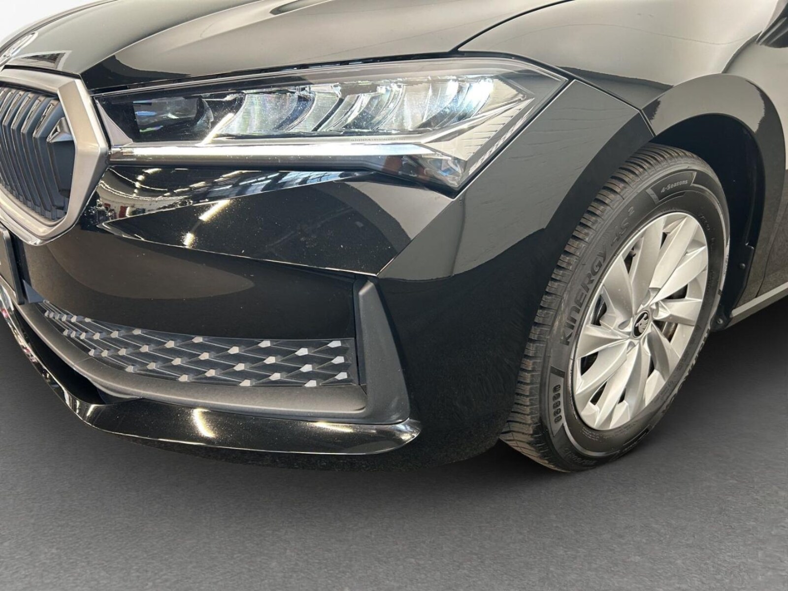 Škoda Superb Combi – Bild 14