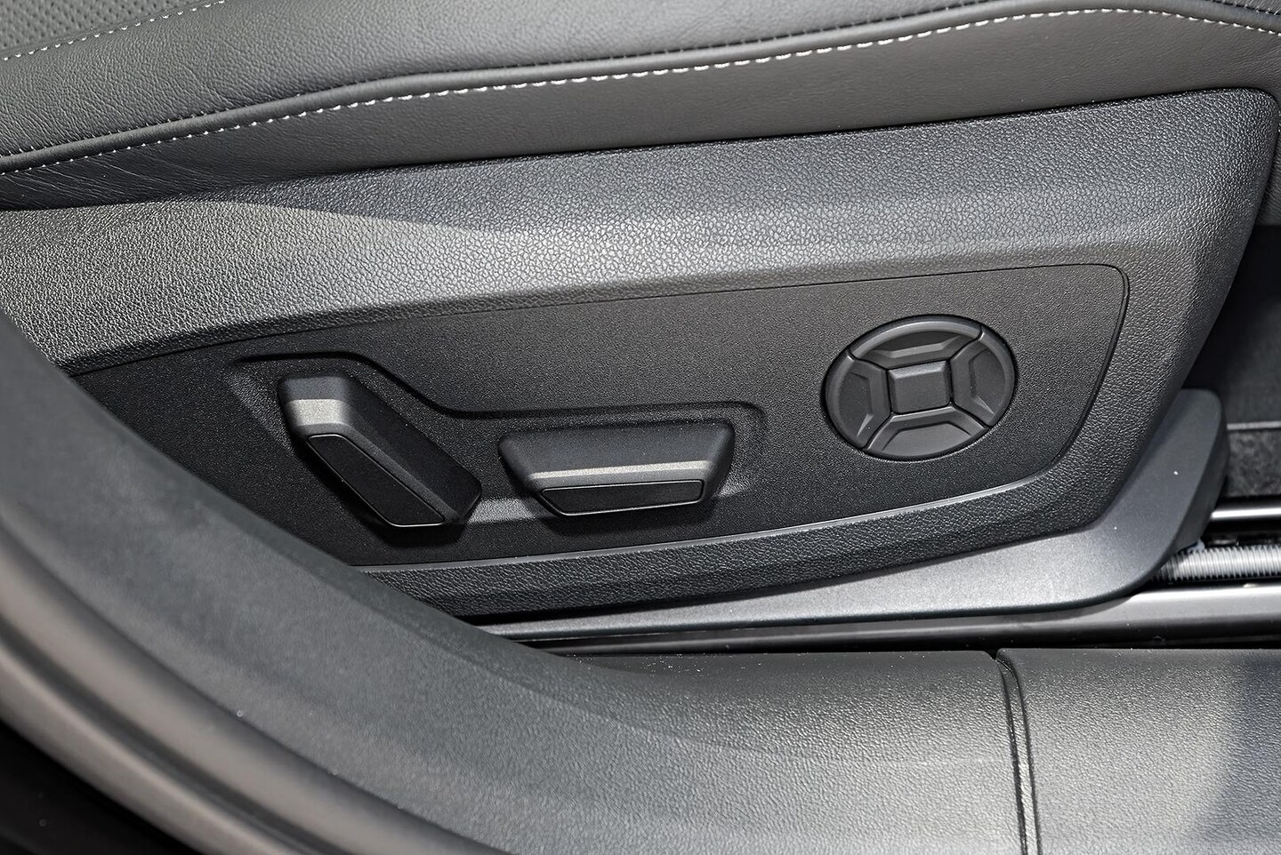 Image about Audi A5 Avant TFSI e e-hybrid quattro 270 kW S tronic