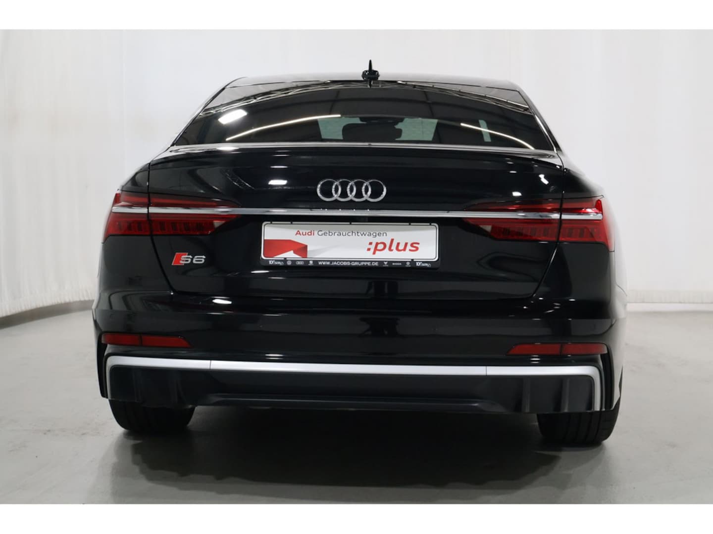 Bild über Audi S6 Limousine TDI quattro tiptronic - für weitere Informationen kontaktieren Sie den Audi Partner