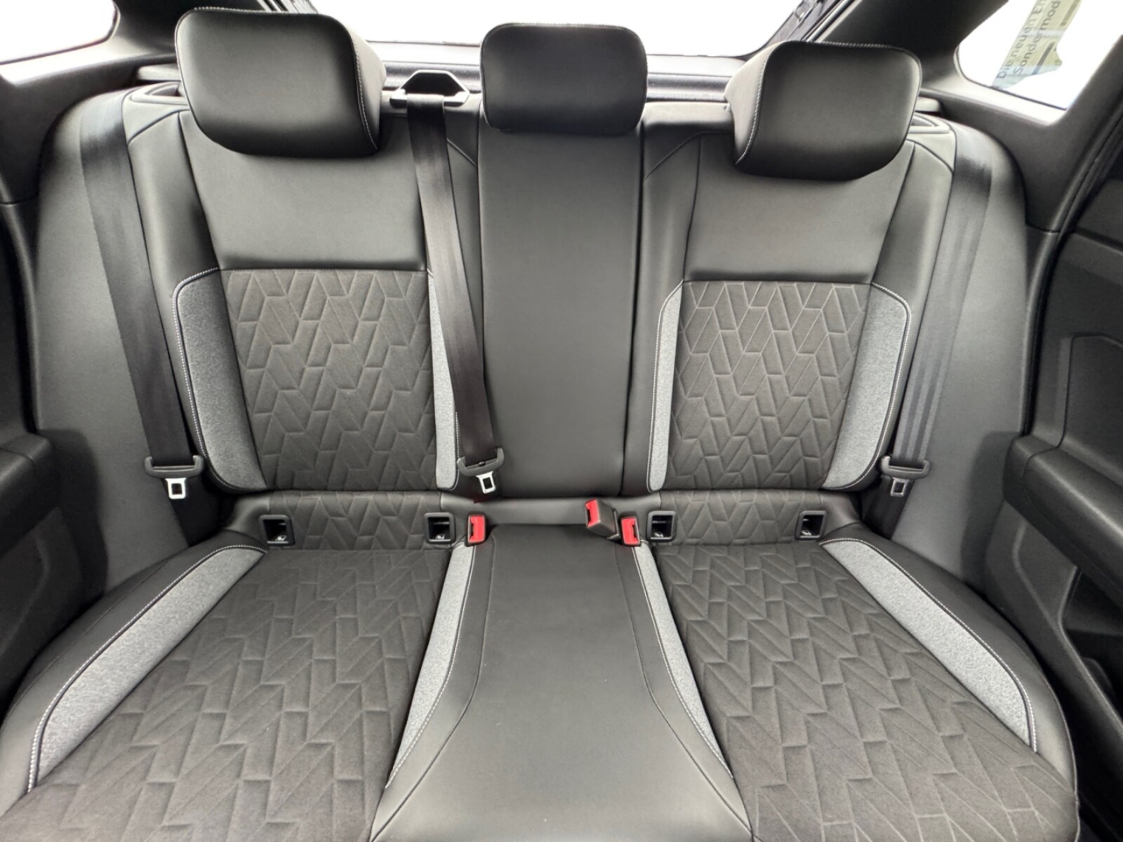 Volkswagen Taigo – Bild 13
