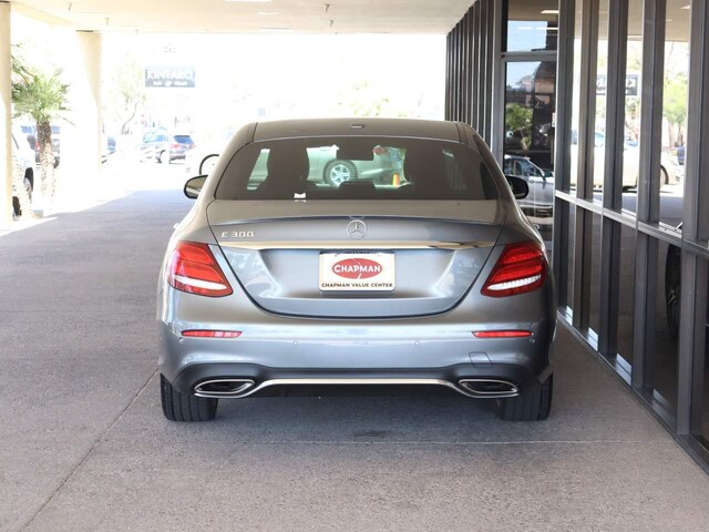 2019 Mercedes-Benz E 300