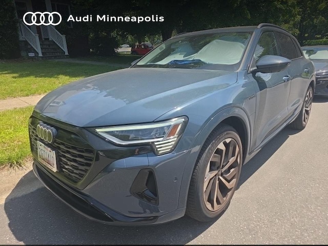 2024 Audi Q8 e-tron