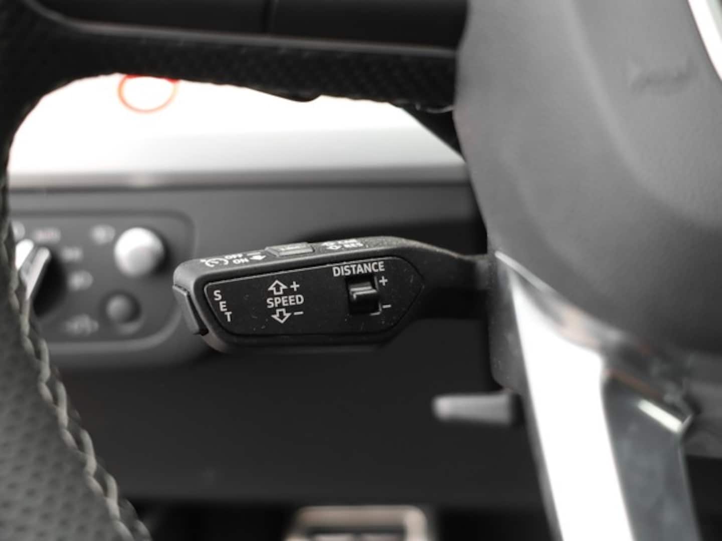 Bild über Audi Q5 Sportback 40 TDI quattro S tronic - für weitere Informationen kontaktieren Sie den Audi Partner