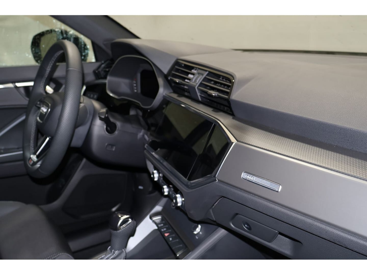 Bild über Audi Q3 Sportback S line 35 TDI S tronic - für weitere Informationen kontaktieren Sie den Audi Partner
