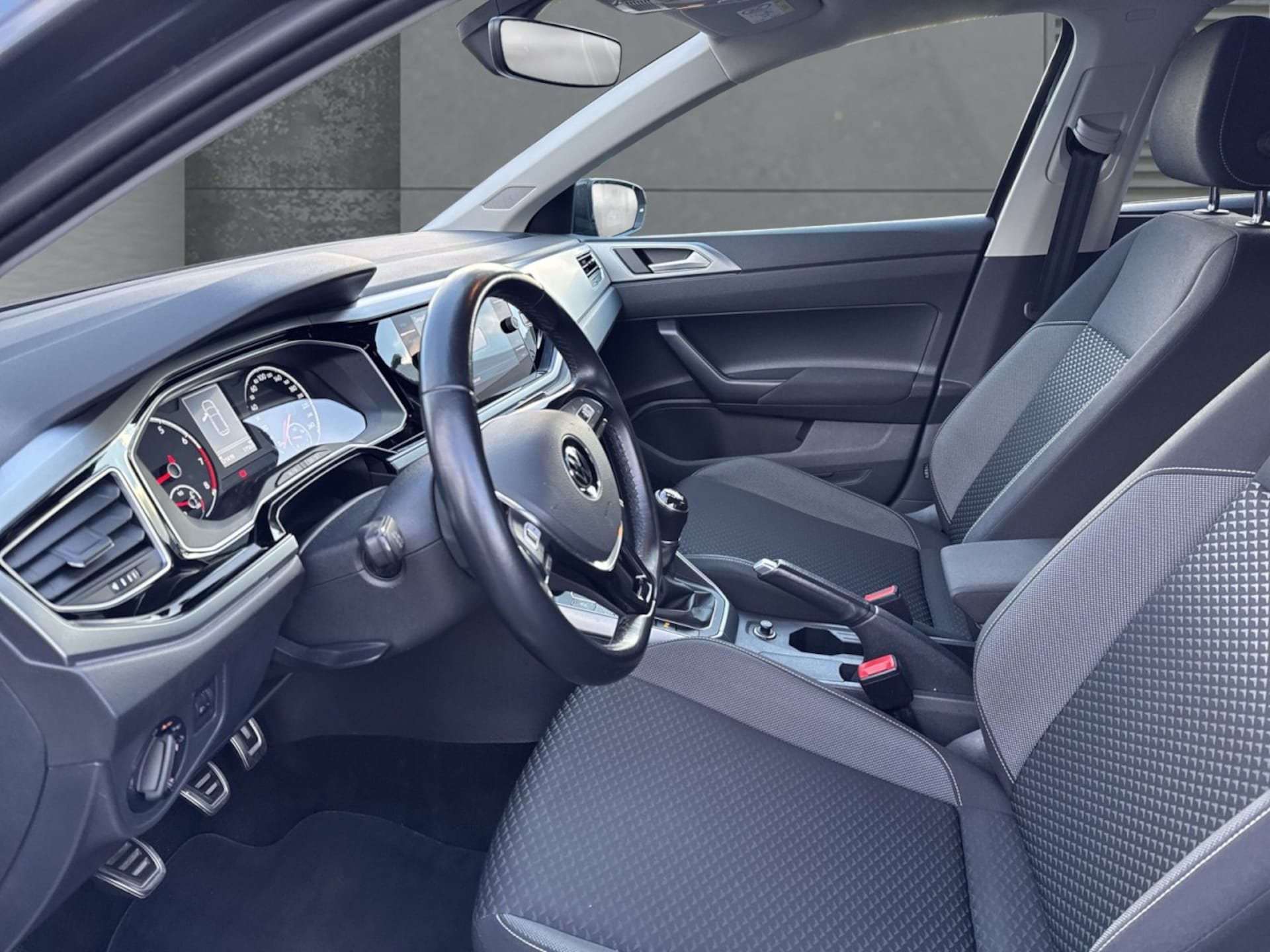 Volkswagen Polo Active