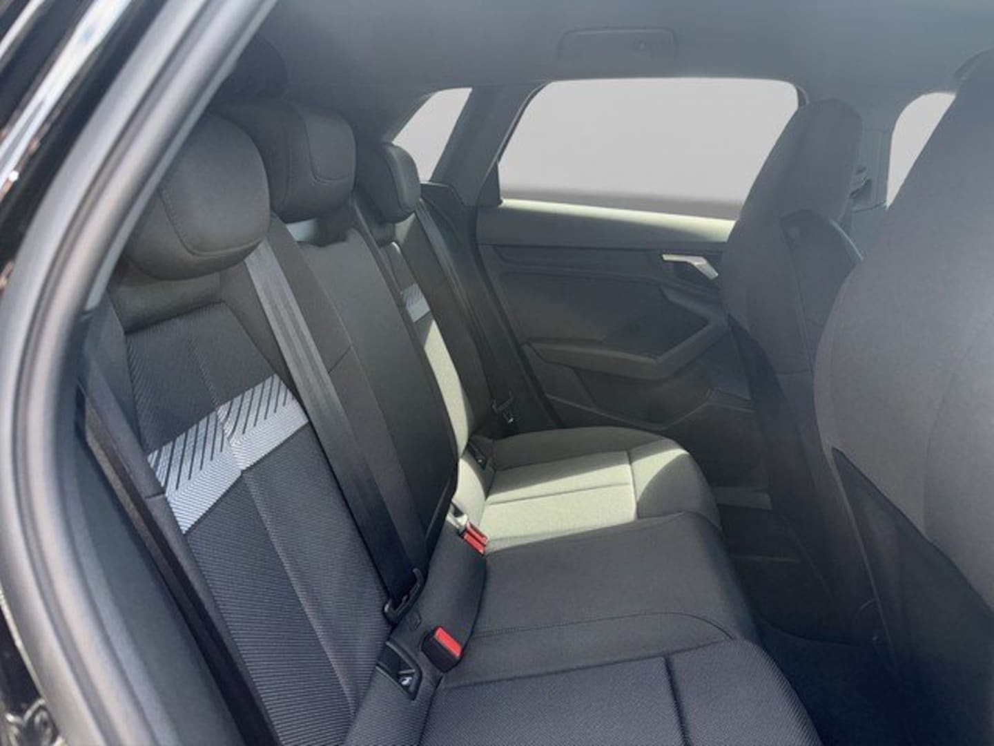 Bild über Audi A3 Sportback TFSI e 40 TFSI e S tronic - für weitere Informationen kontaktieren Sie den Audi Partner