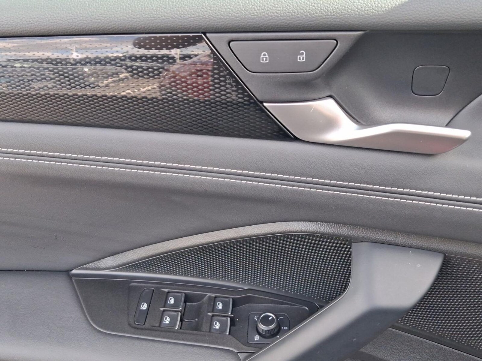Volkswagen Tiguan – Bild 7