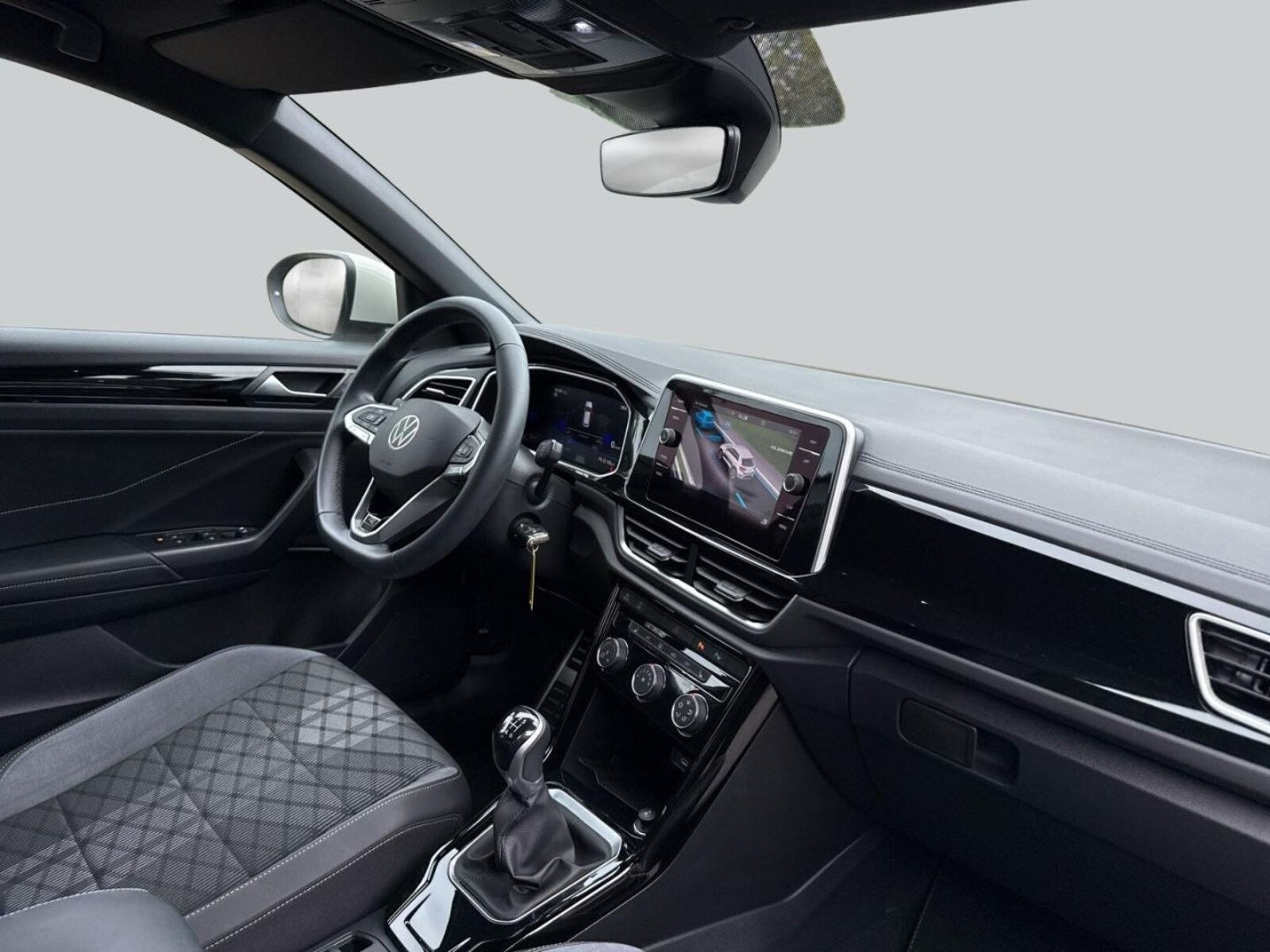 Volkswagen T-Roc – Bild 15
