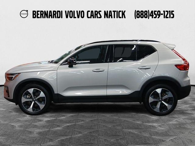 2024 Volvo XC40