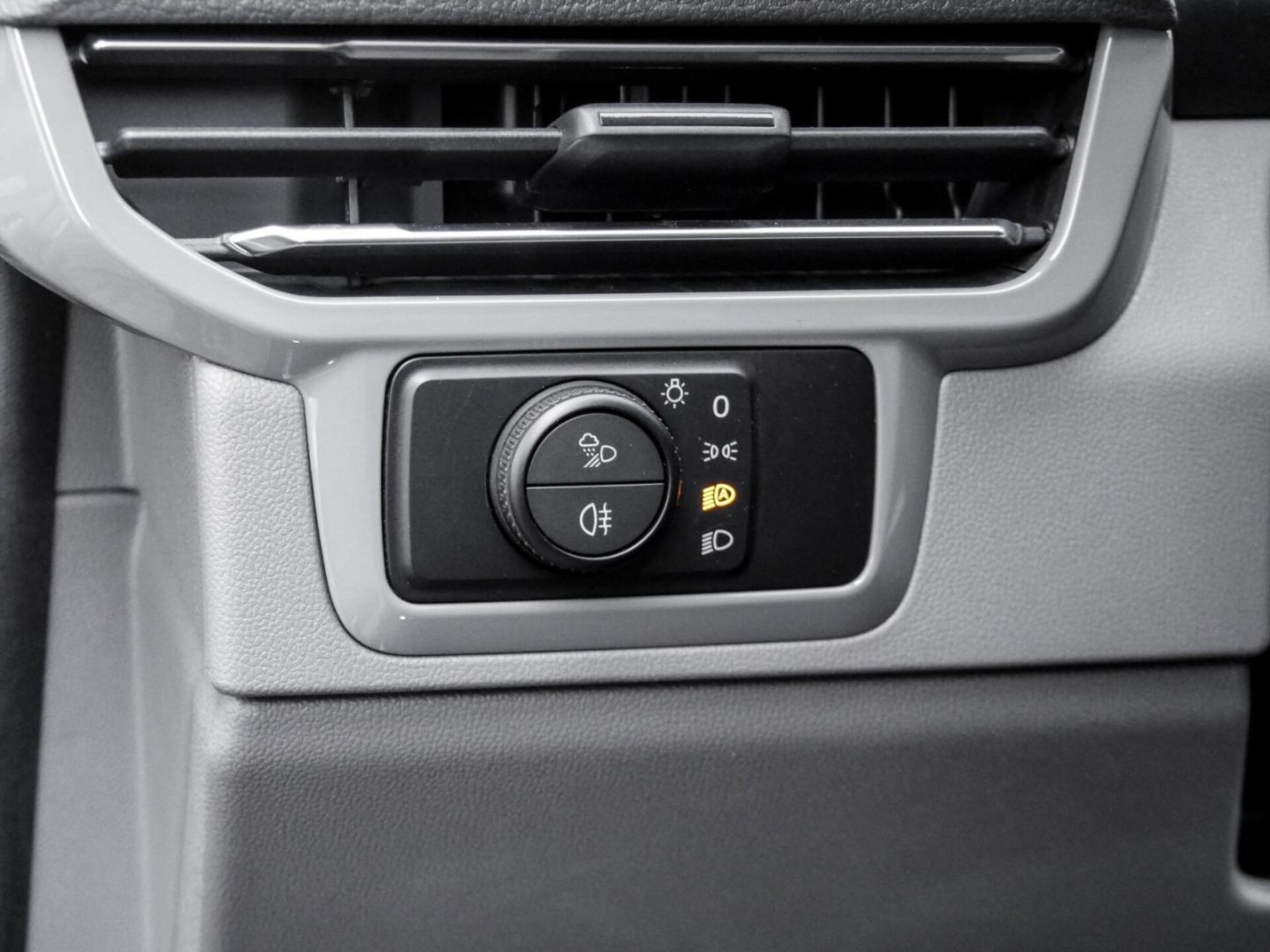 Volkswagen e-Caravelle Life