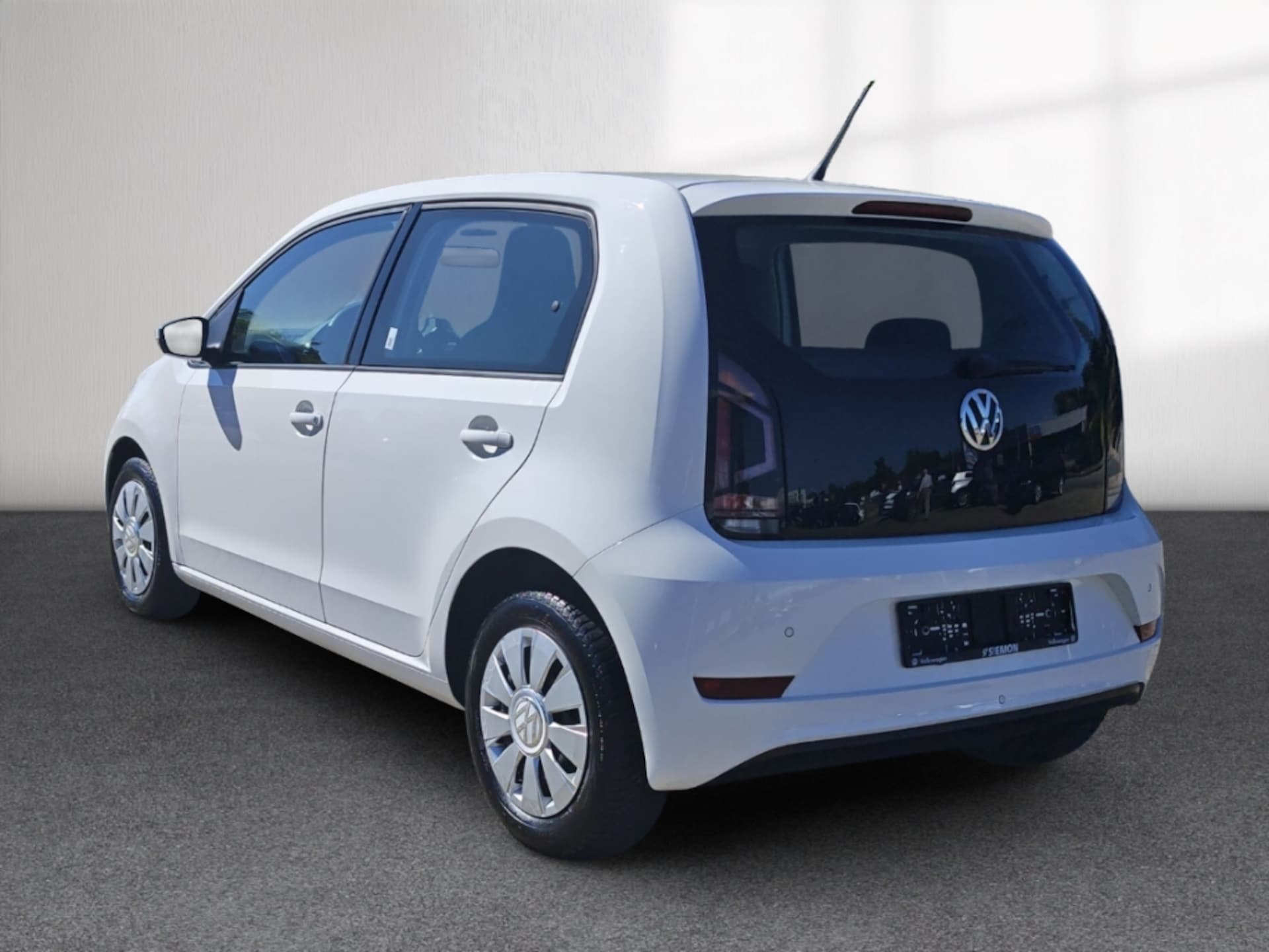 Volkswagen up! move up!