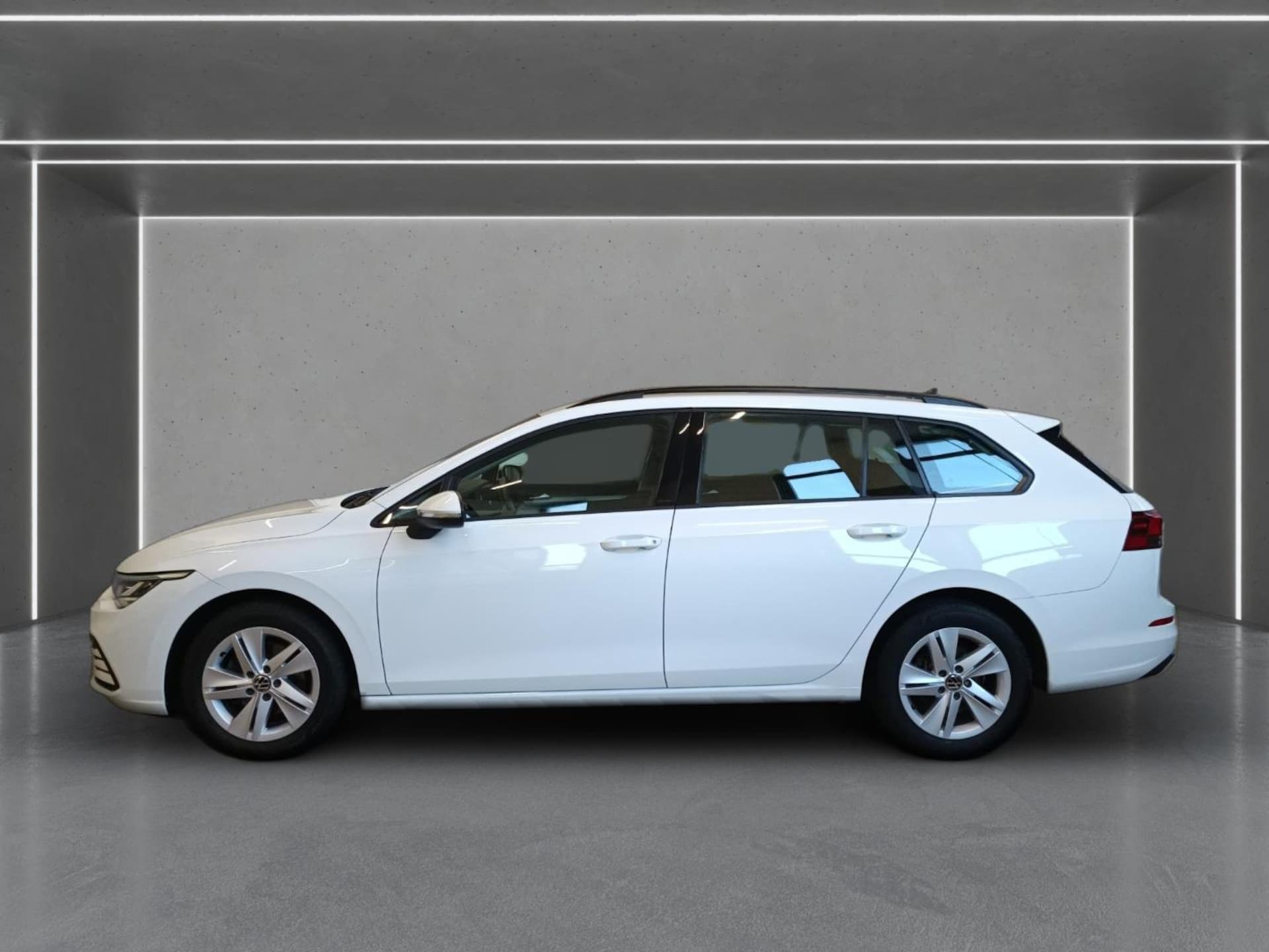 Volkswagen Golf Variant Life