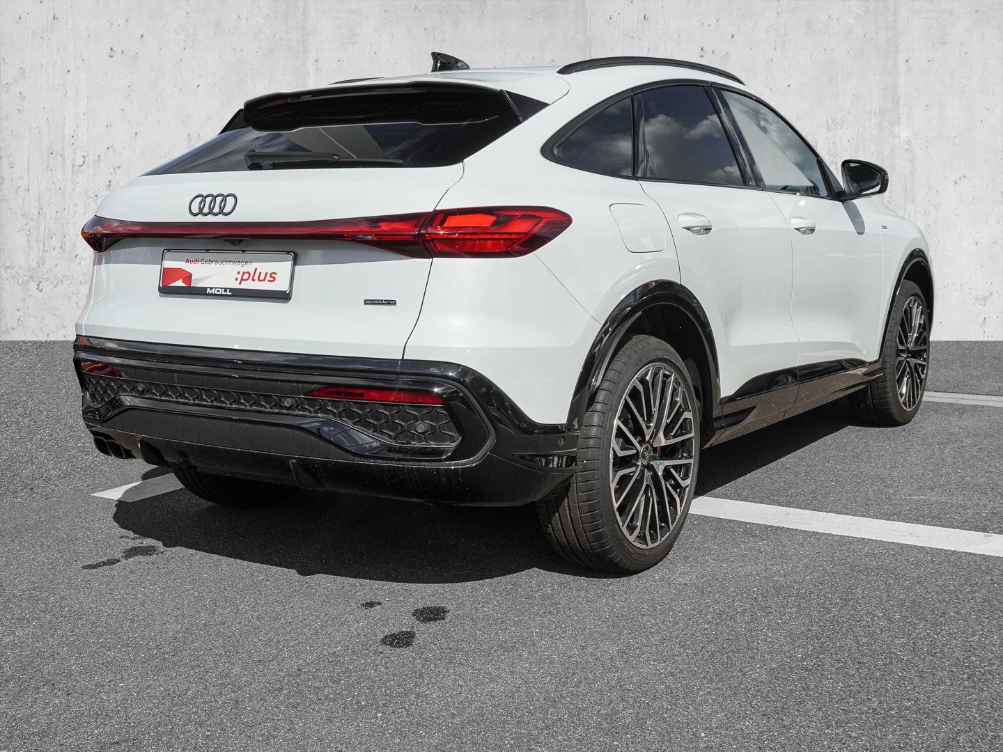 Bild über Audi Q5 Sportback TDI quattro 150 kW S tronic - für weitere Informationen kontaktieren Sie den Audi Partner