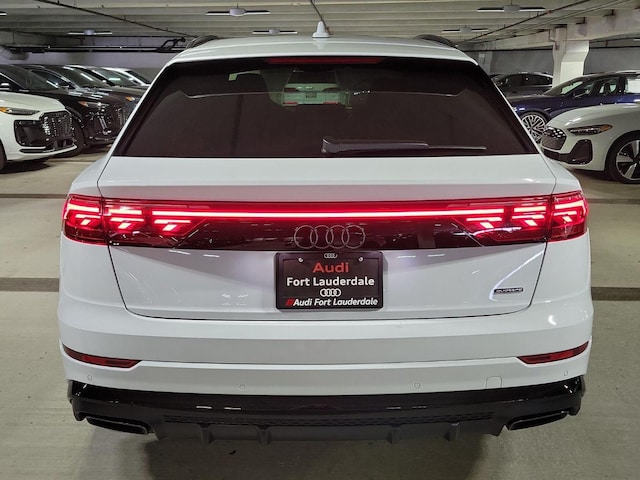 2026 Audi Q8