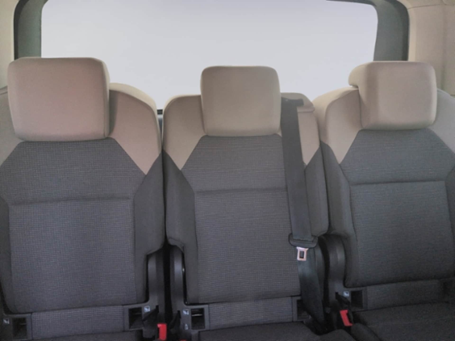 Volkswagen Multivan Basis-Modell