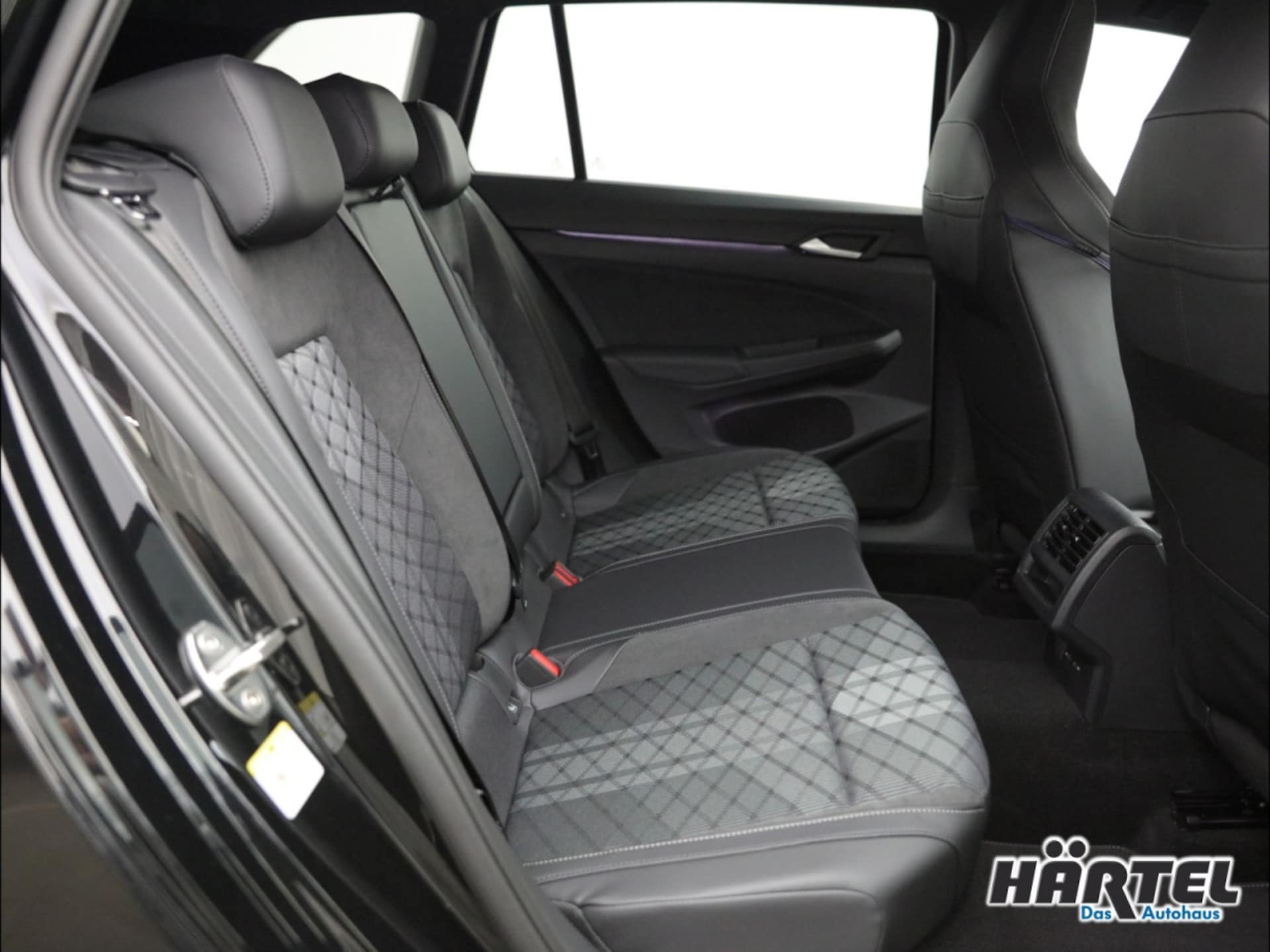 Volkswagen Golf Variant R-Line