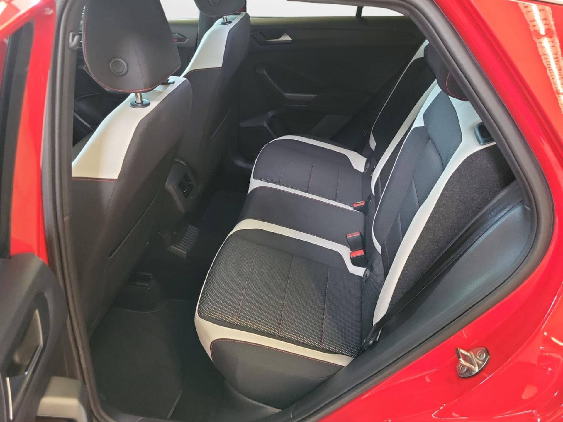 Volkswagen T-Roc Sport