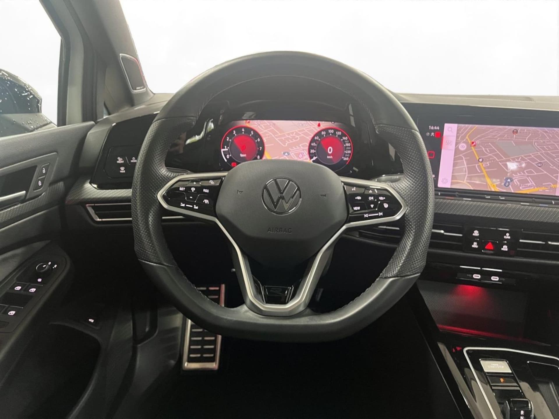 Volkswagen Golf Variant R-Line