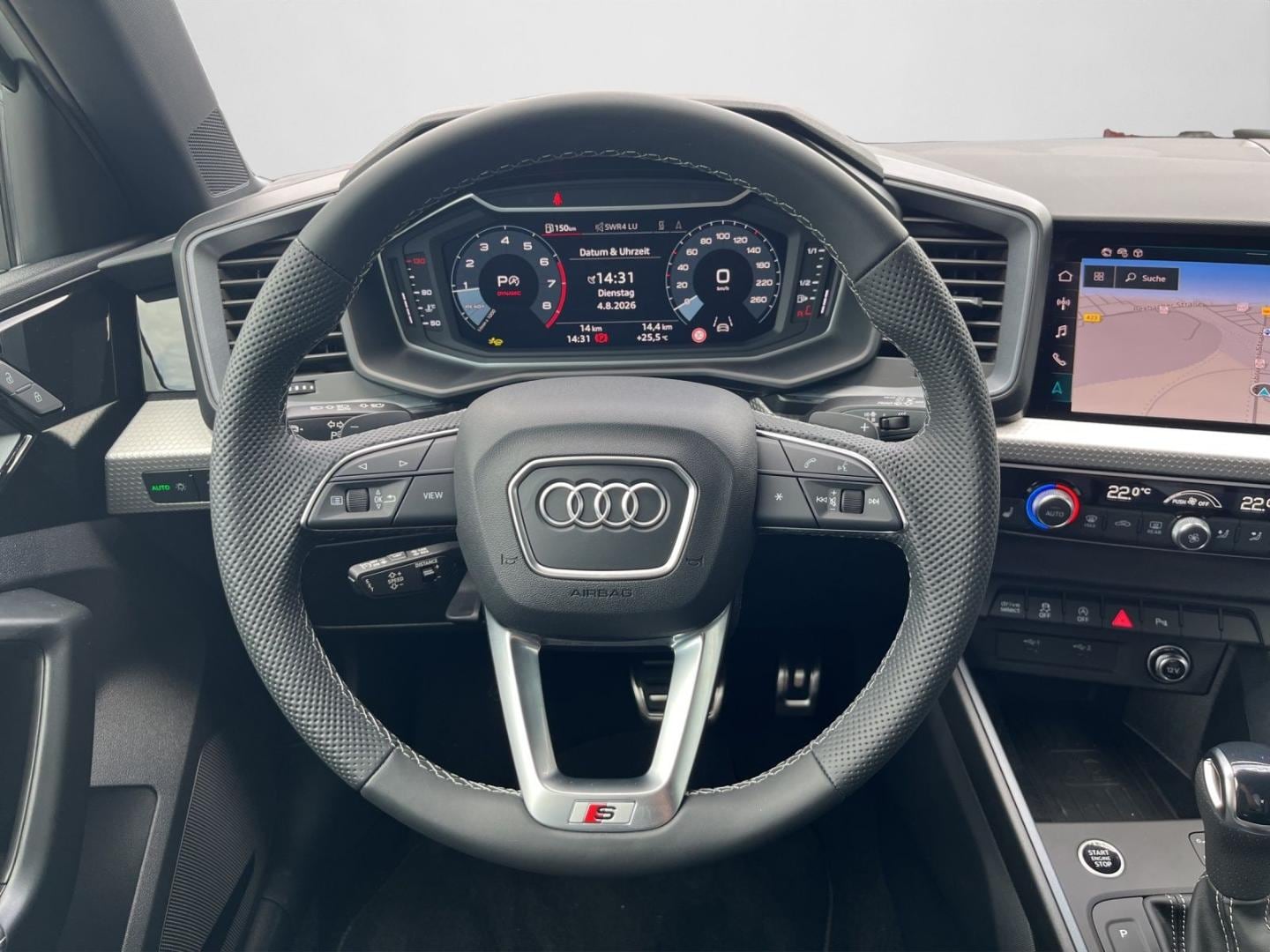 Bild über Audi A1 Sportback S line 40 TFSI S tronic - für weitere Informationen kontaktieren Sie den Audi Partner