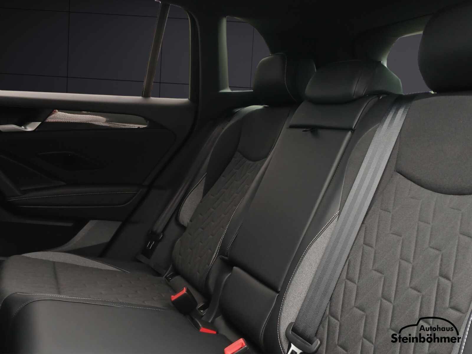 Volkswagen Tiguan – Bild 15