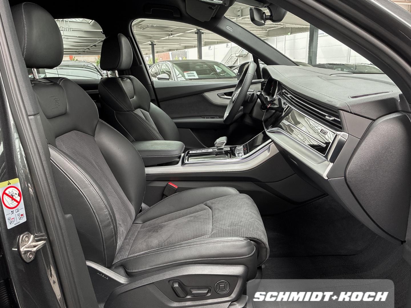 Bild über Audi Q7 SUV TFSI quattro 250 kW tiptronic - für weitere Informationen kontaktieren Sie den Audi Partner