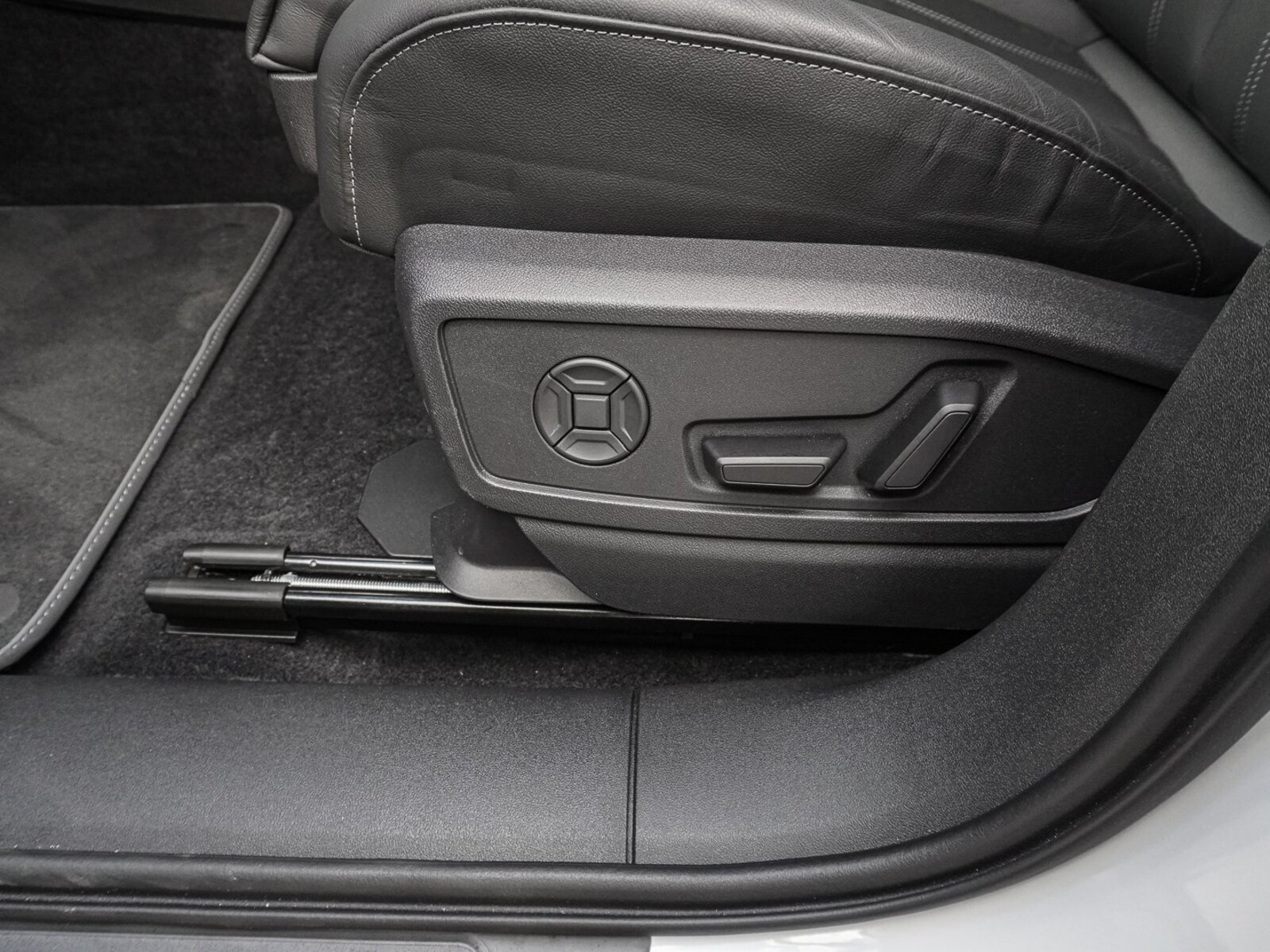 Audi Q5 Sportback – Bild 15