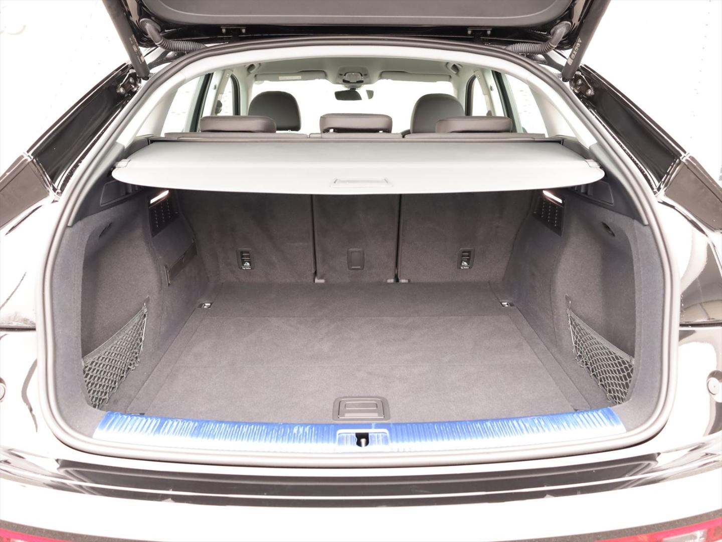 Image about Audi Q5 Sportback 40 TDI quattro advanced