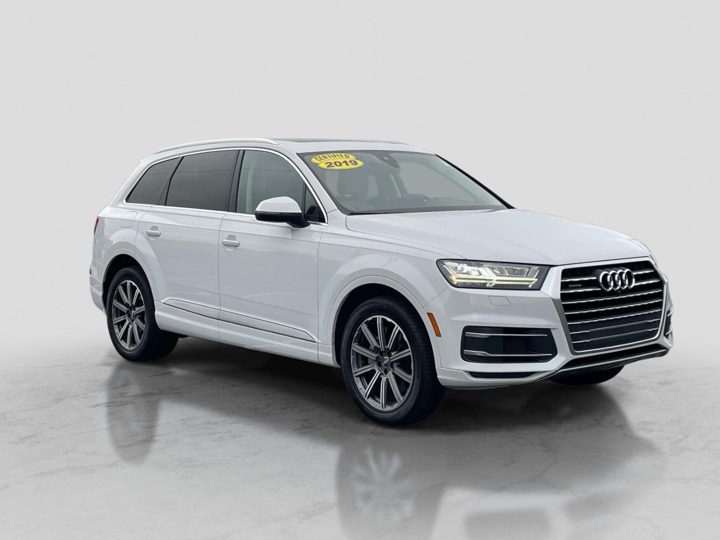 2019 Audi Q7 45 Premium Plus quattro Tiptronic's photo