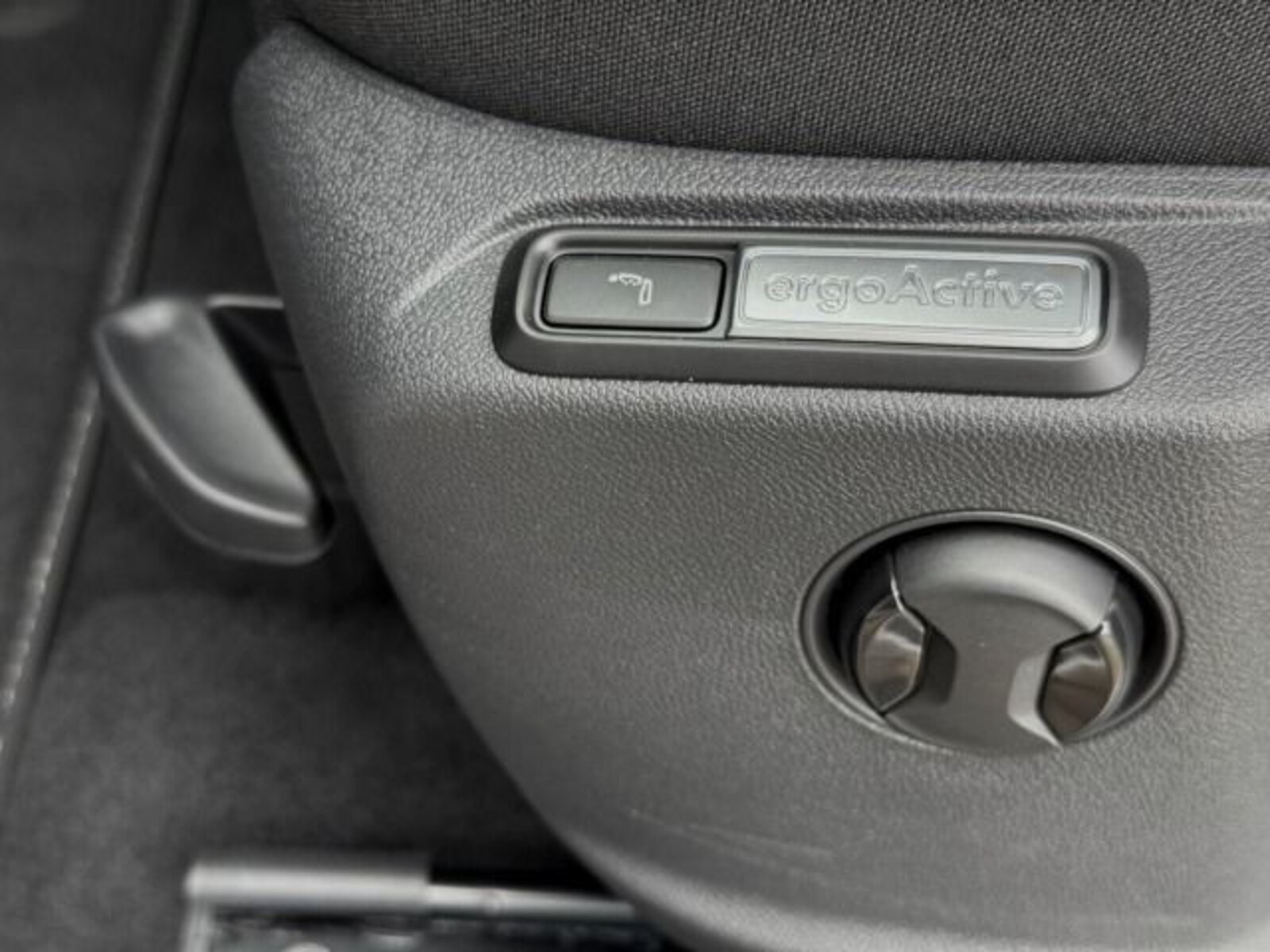 Volkswagen T-Roc – Bild 18