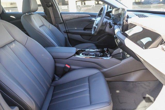 2025 Audi A6 Sportback e-tron Premium - Photo 13