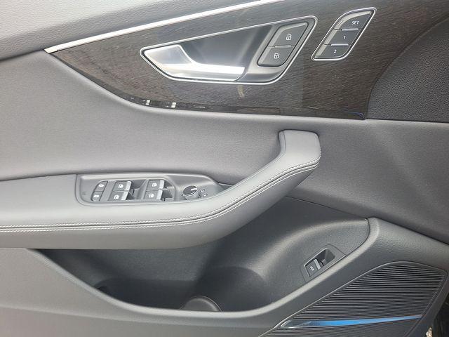 2026 Audi Q8 Premium Plus - Photo 13