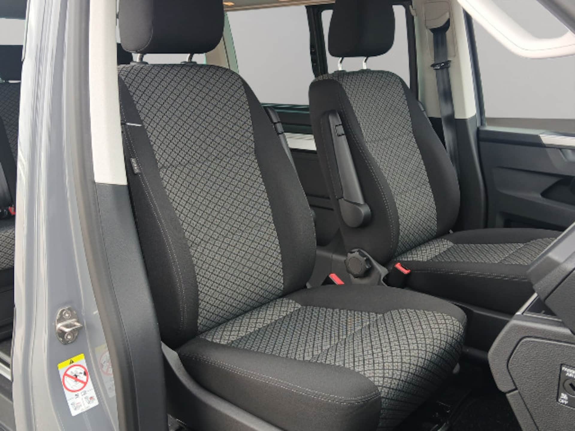 Volkswagen T6.1 California Beach