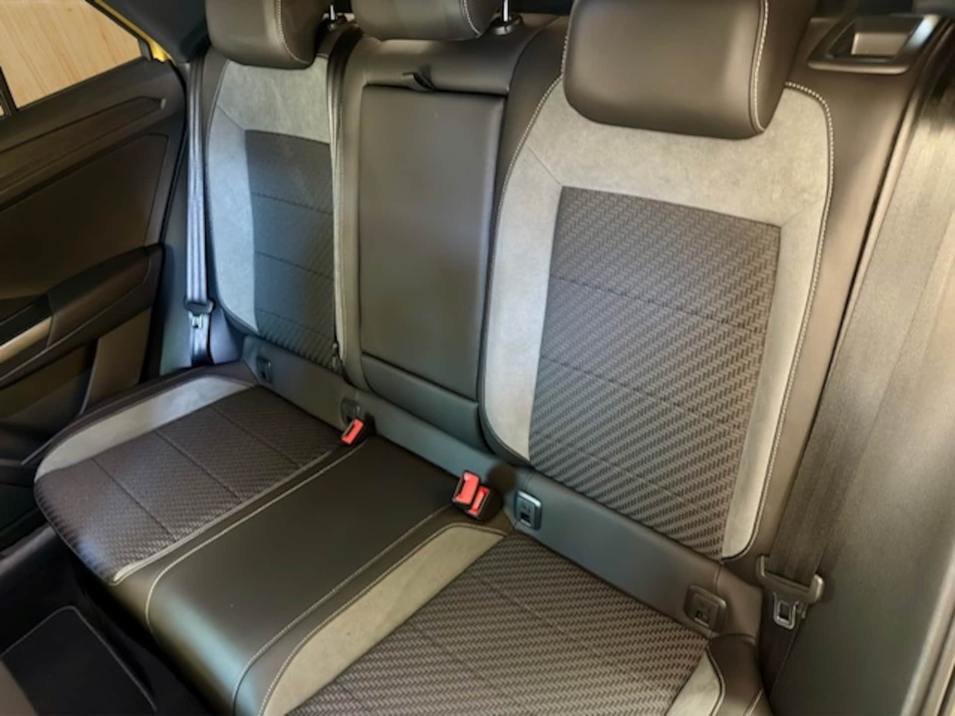Volkswagen T-Roc R
