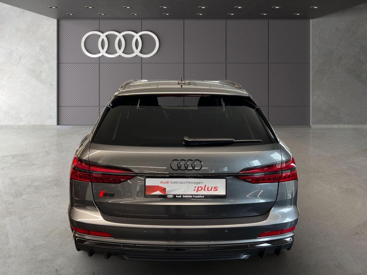 Bild über Audi S6 Avant TDI quattro tiptronic - für weitere Informationen kontaktieren Sie den Audi Partner