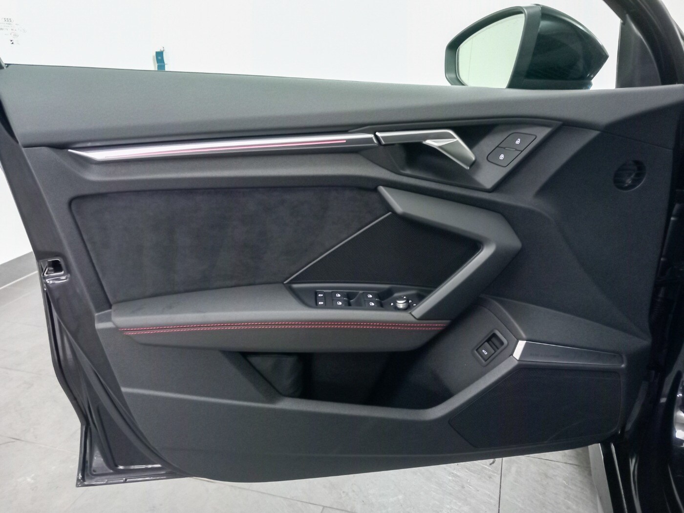 Image about Audi RS 3 Sportback TFSI quattro S tronic