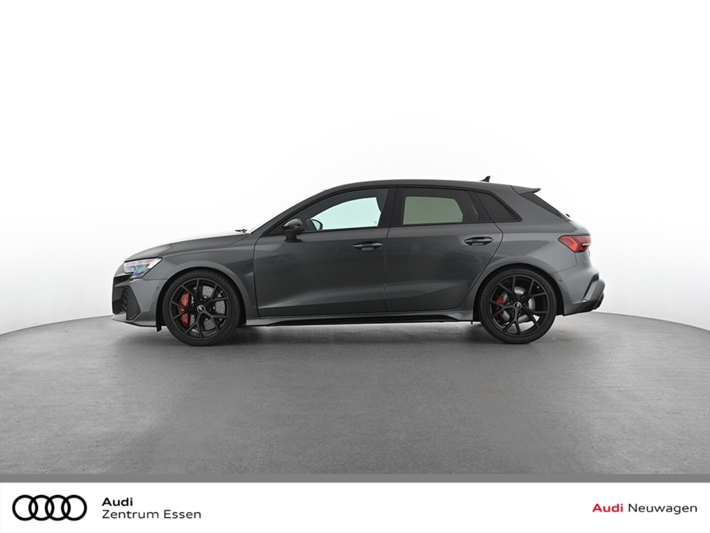 Bild über Audi RS 3 Sportback TFSI quattro 294 kW S tronic - für weitere Informationen kontaktieren Sie den Audi Partner
