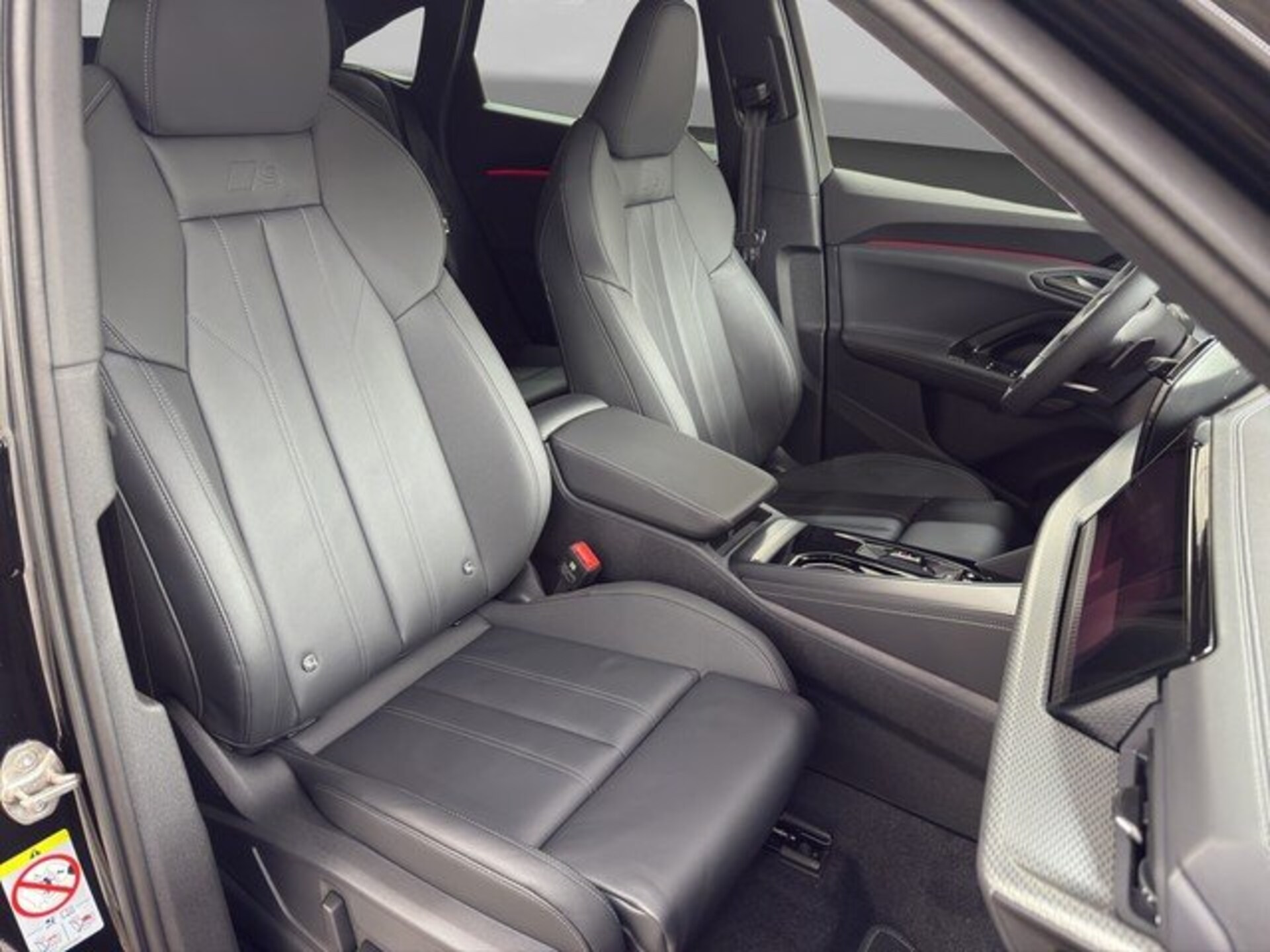 Audi Q5 Sportback edition one
