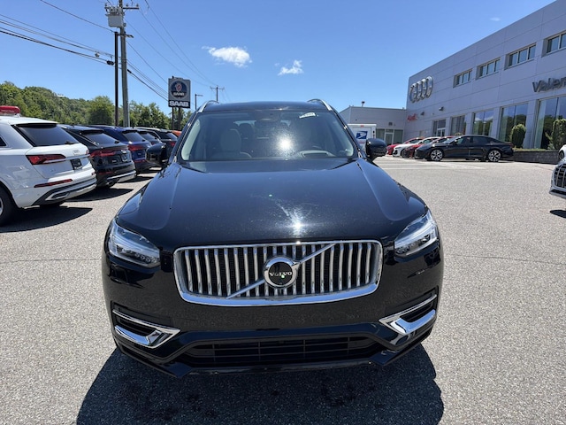 2025 Volvo XC90 Plug-In Hybrid