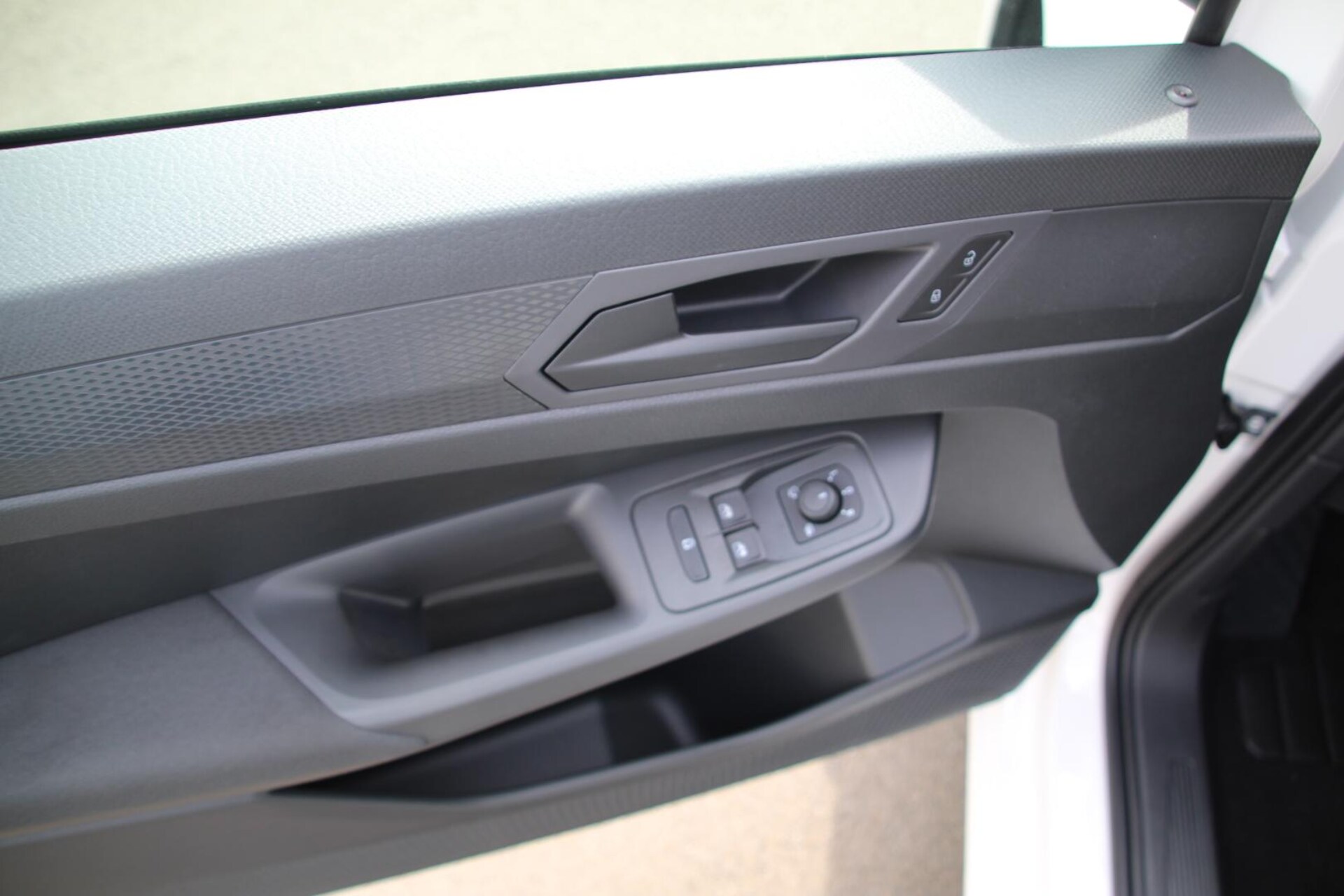 Volkswagen Caddy Maxi Basis-Modell