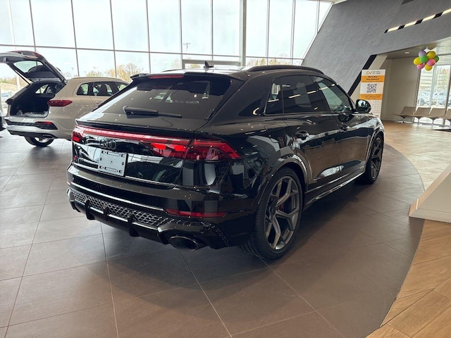 2026 Audi RS Q8 Base - Photo 7