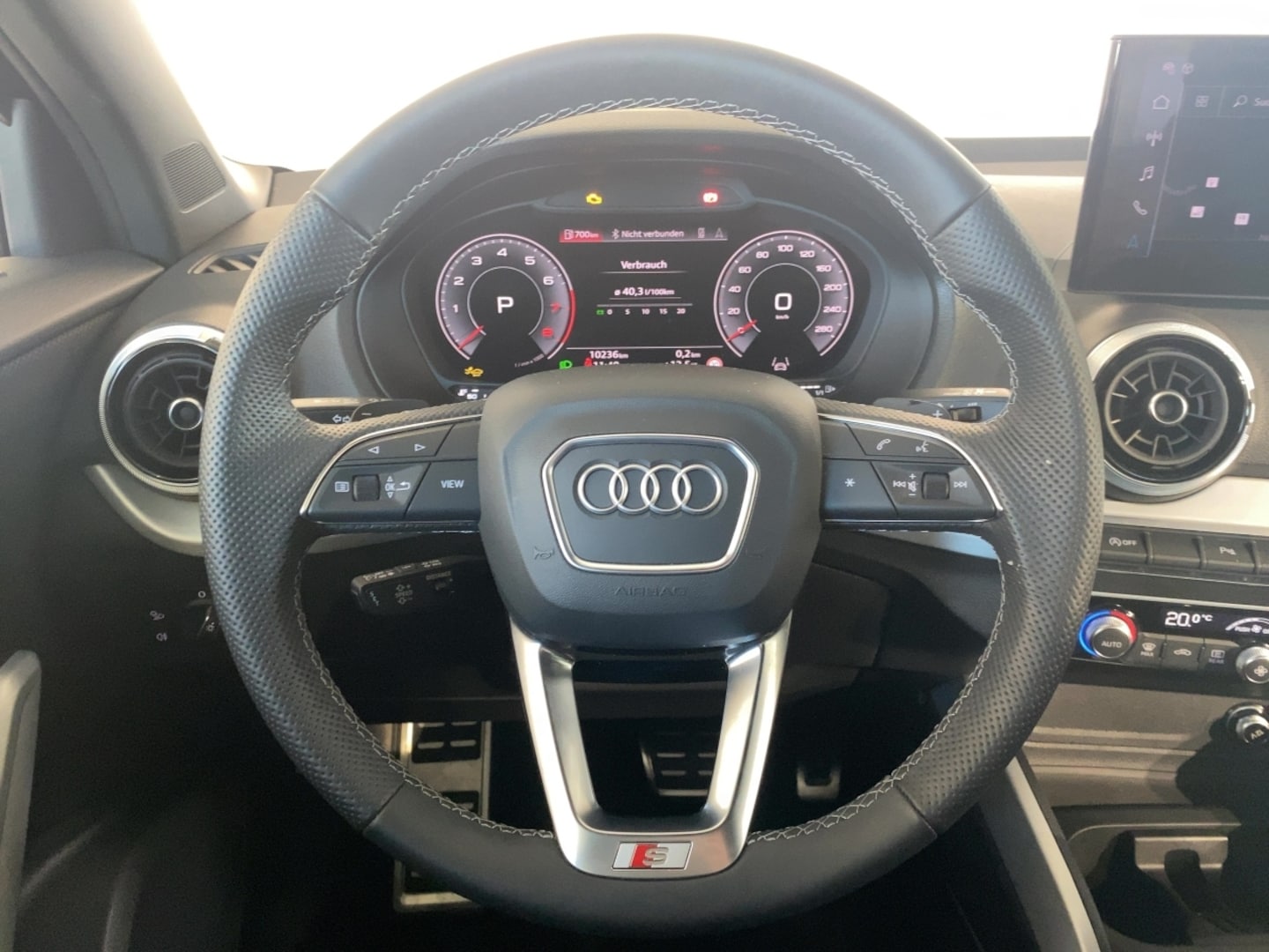 Bild über Audi Q2 advanced 35 TFSI S tronic - für weitere Informationen kontaktieren Sie den Audi Partner