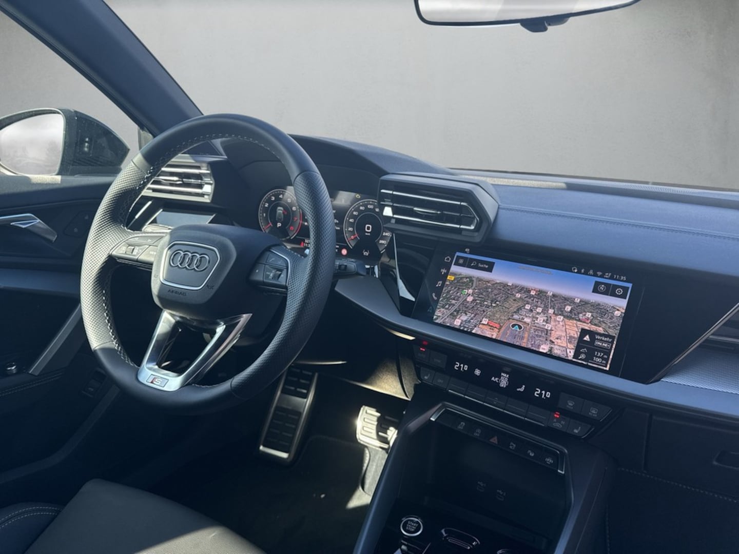 Bild über Audi A3 Sportback TFSI 110 kW S tronic - für weitere Informationen kontaktieren Sie den Audi Partner