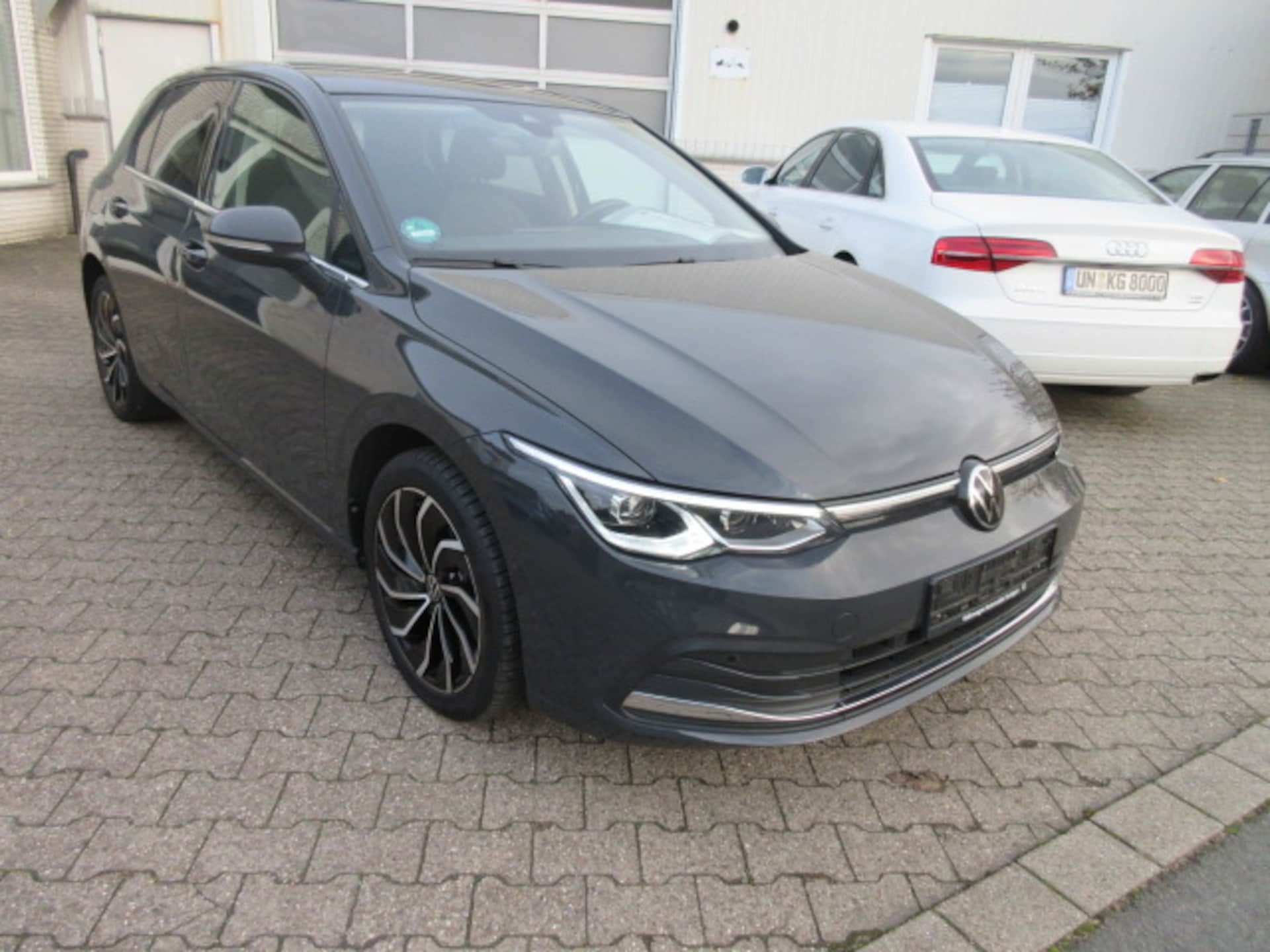 Volkswagen Golf Style