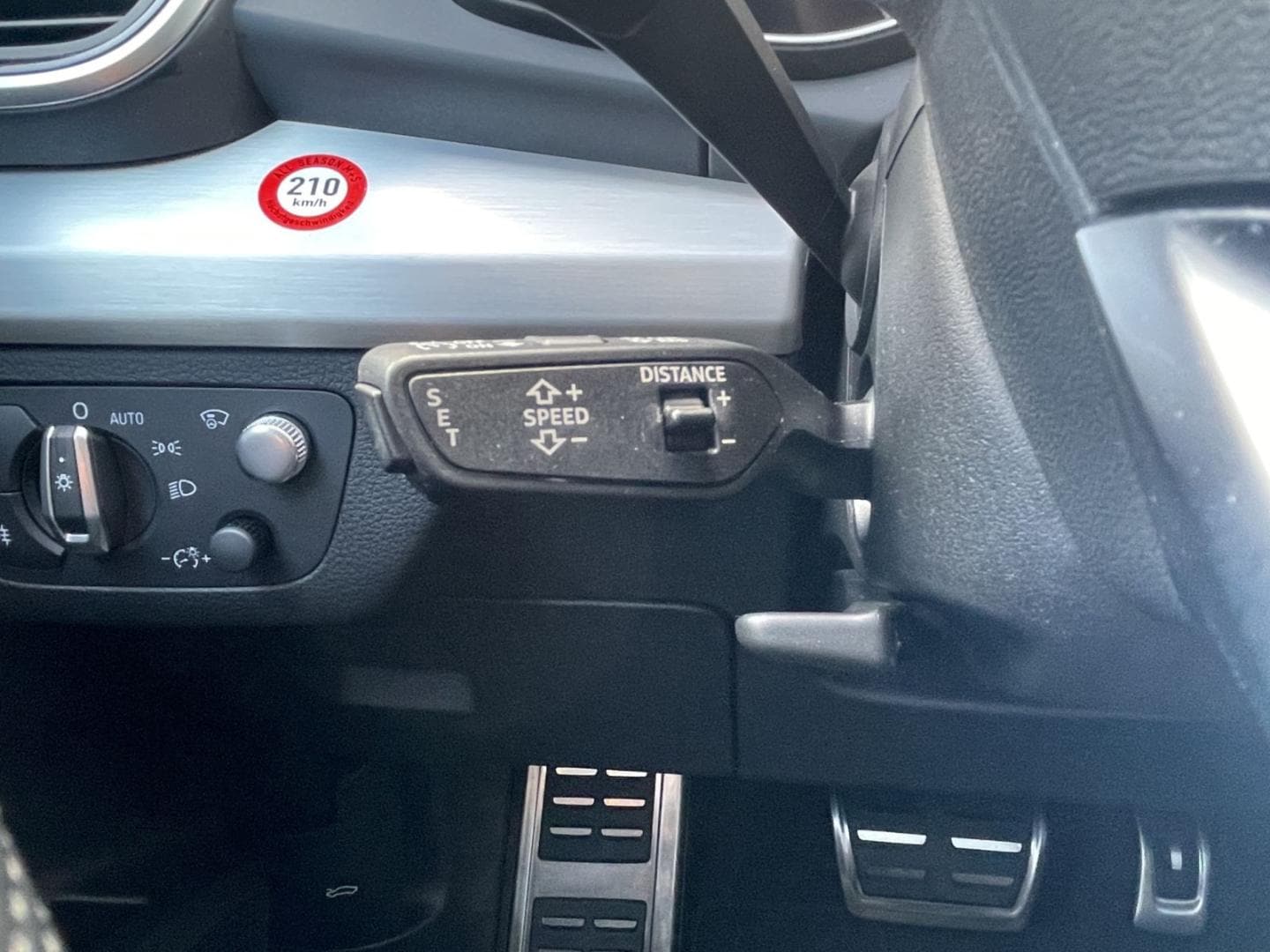 Bild über Audi Q5 40 TDI quattro 150 kW S tronic - für weitere Informationen kontaktieren Sie den Audi Partner